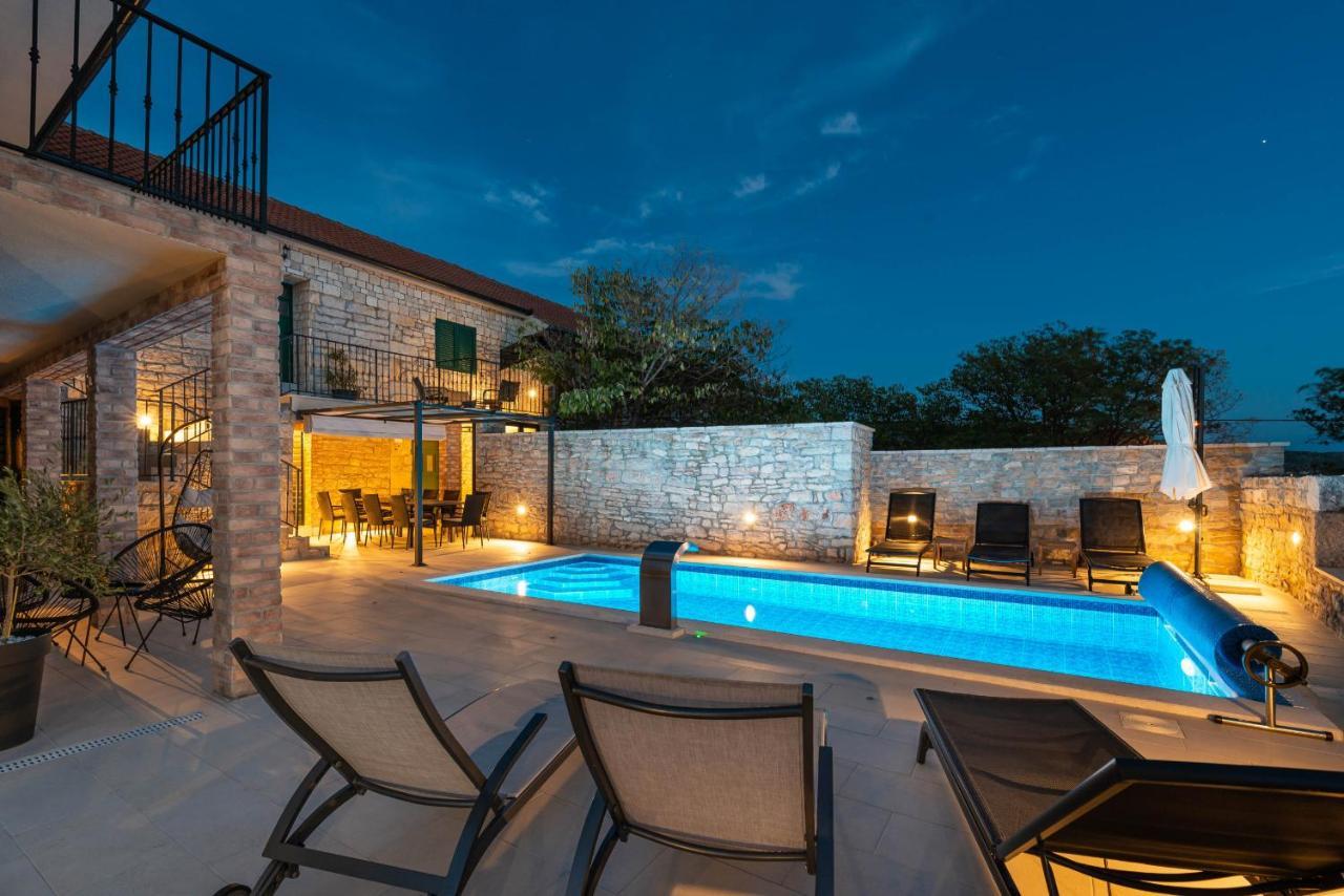 Stone Villa Didovi Snovi With Heated Pool Lisane Ostrovicke Luaran gambar