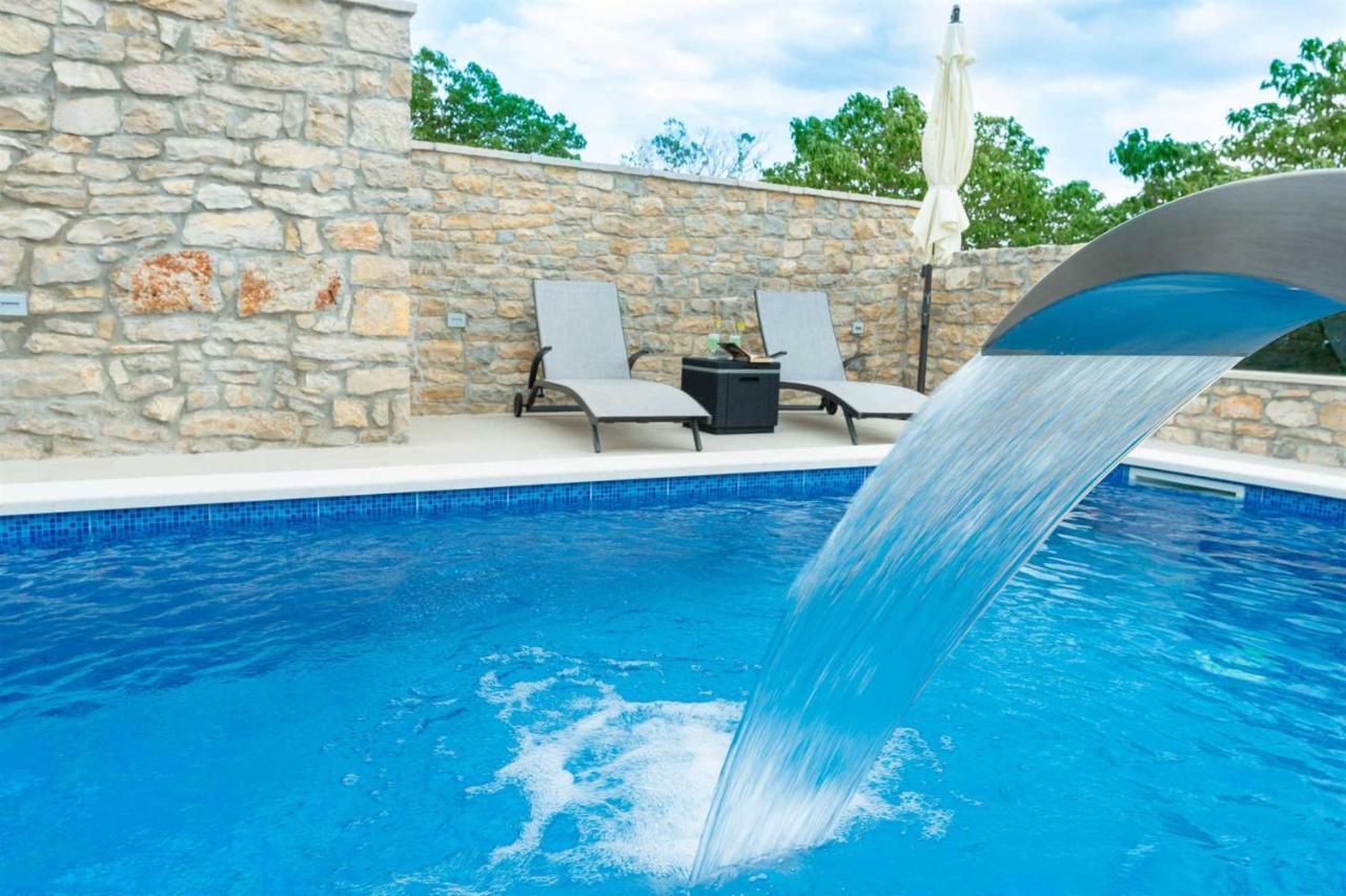 Stone Villa Didovi Snovi With Heated Pool Lisane Ostrovicke Luaran gambar
