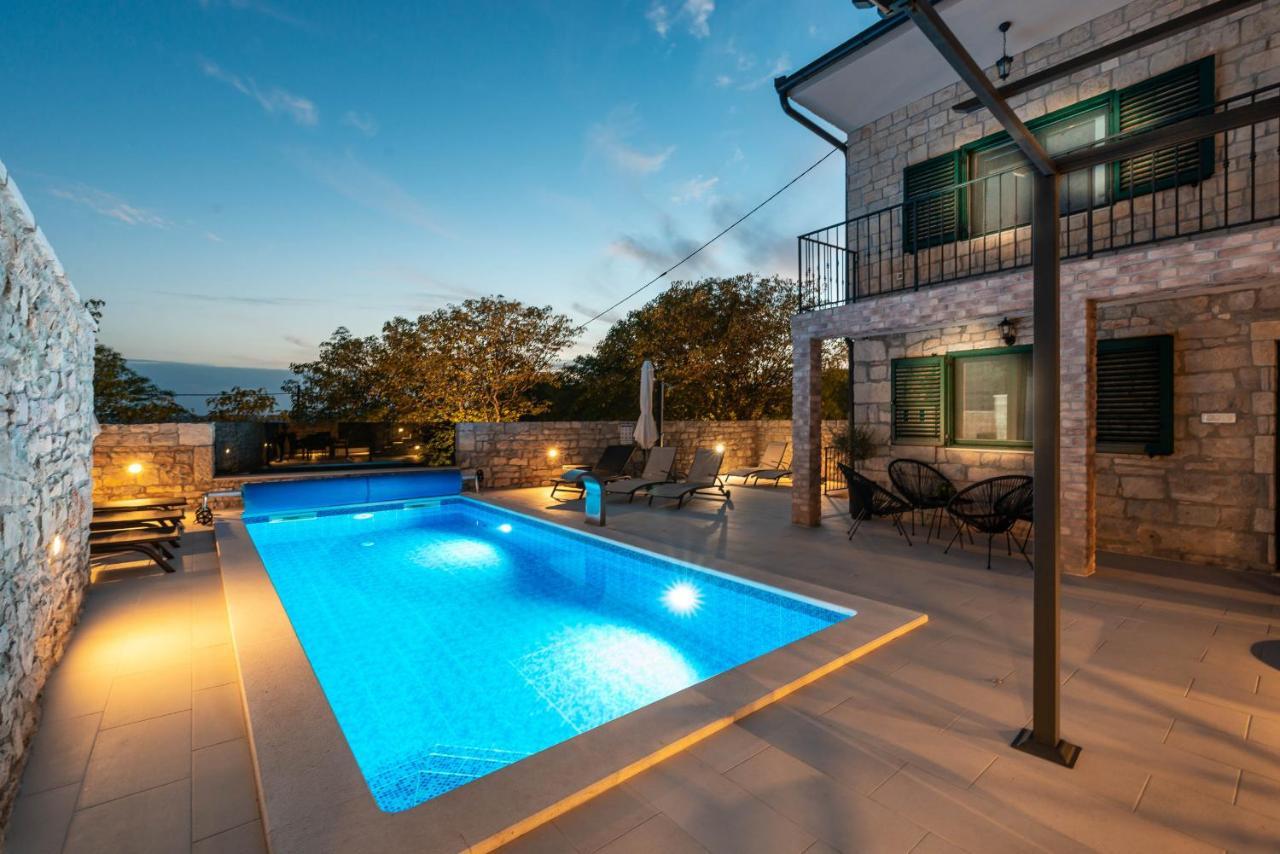 Stone Villa Didovi Snovi With Heated Pool Lisane Ostrovicke Luaran gambar