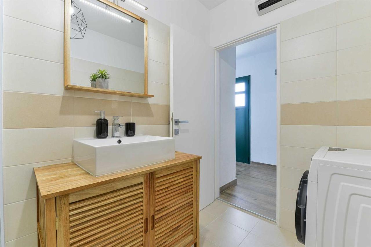 Stone Villa Didovi Snovi With Heated Pool Lisane Ostrovicke Luaran gambar