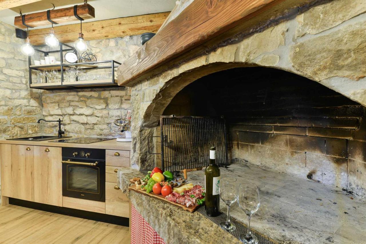 Stone Villa Didovi Snovi With Heated Pool Lisane Ostrovicke Luaran gambar