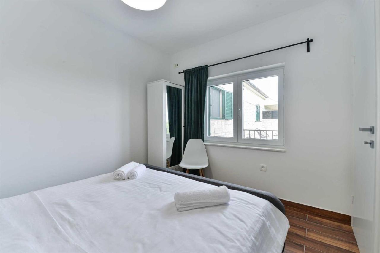 Stone Villa Didovi Snovi With Heated Pool Lisane Ostrovicke Luaran gambar